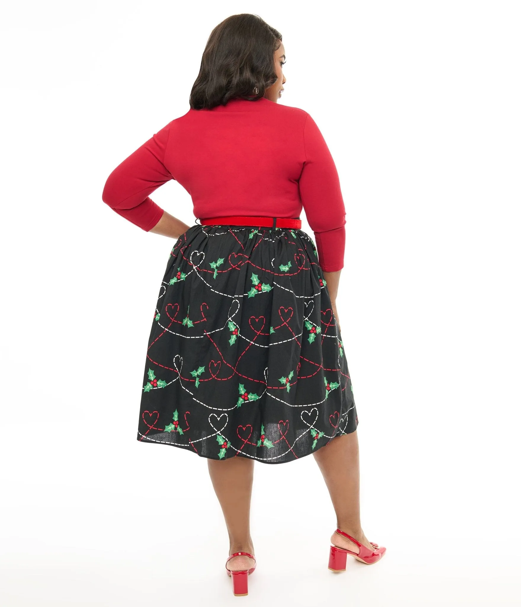 Hell Bunny Plus Size 1950s Festive Hearts & Holly Print Angelica Swing Skirt