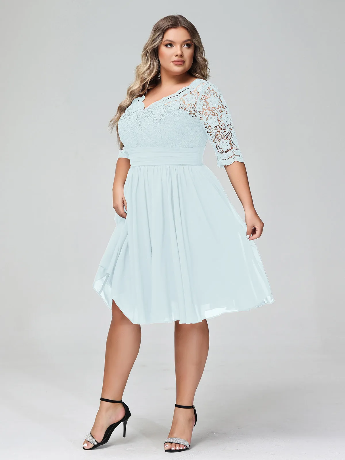 Lace and Chiffon Short Dress with Half Sleeves Mist