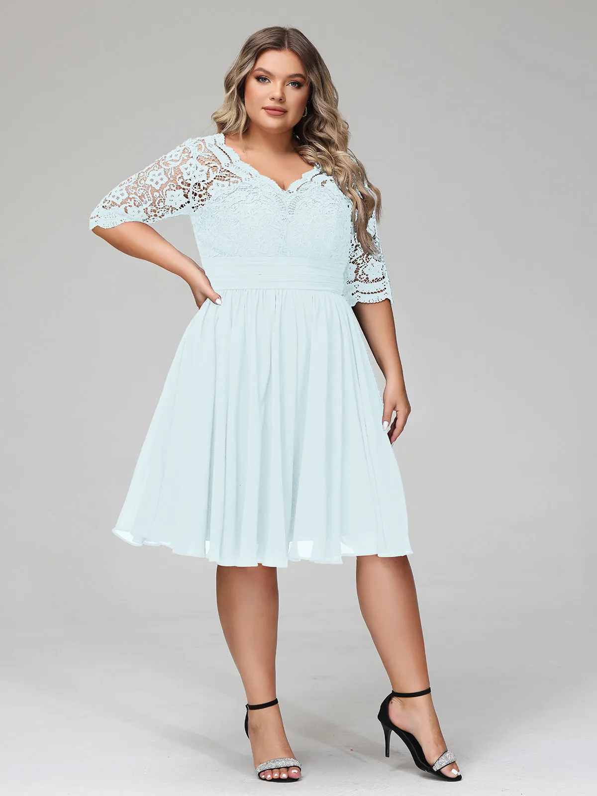 Lace and Chiffon Short Dress with Half Sleeves Mist