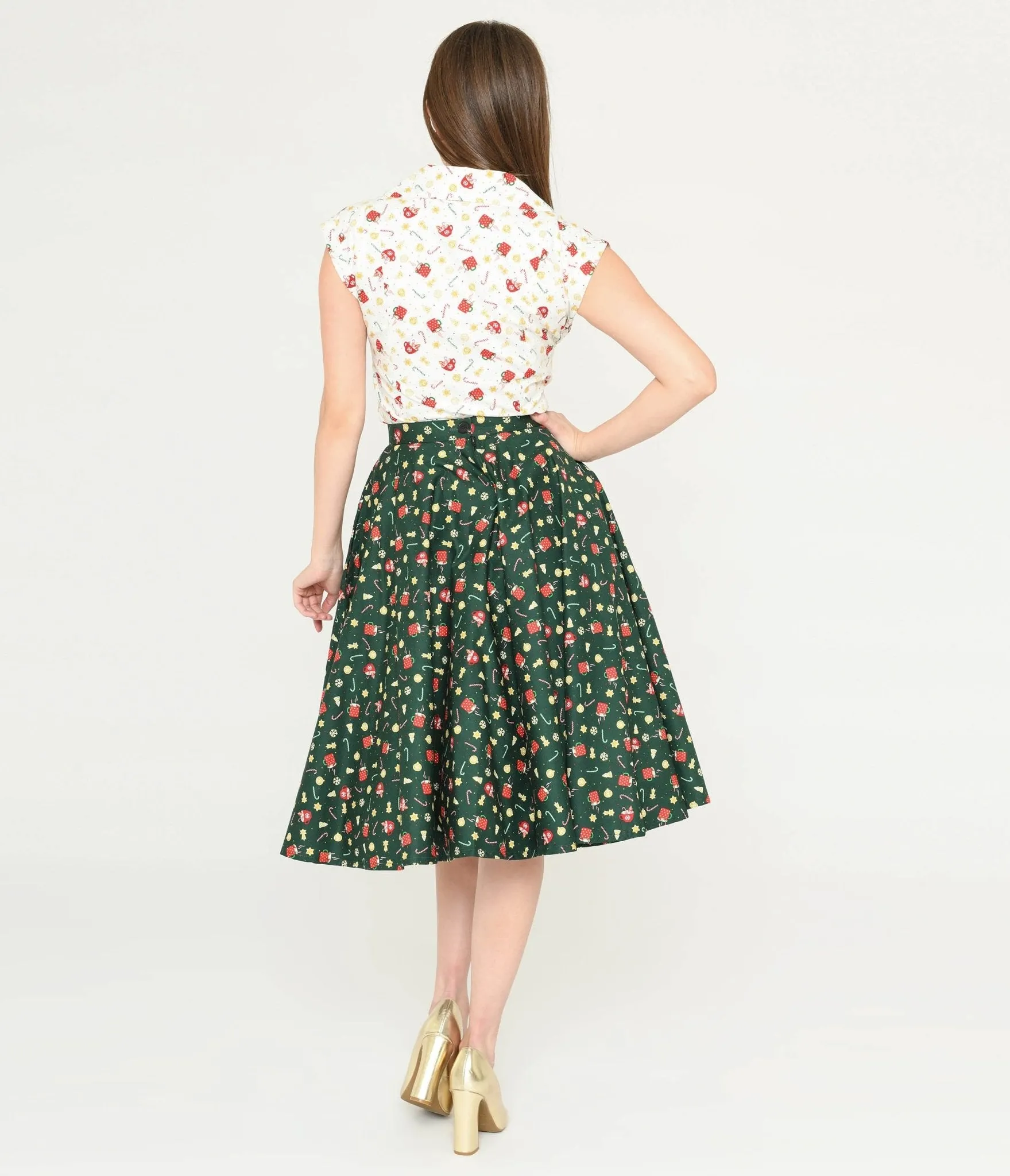 Magnolia Place Green & Holiday Print Sally Swing Skirt