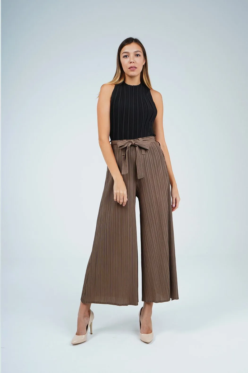 Prisca Wide-Leg Pants With Pleated Belt