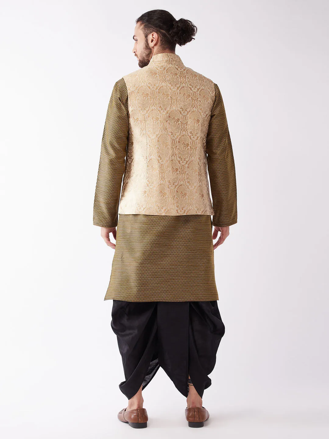 VASTRAMAY Men's Rose Gold Jacquard Kurta Set